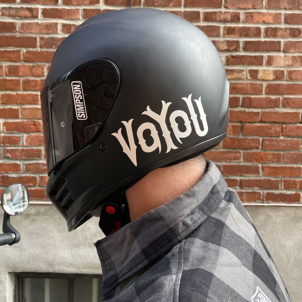 DECAL VOYOU